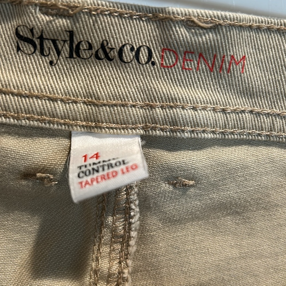 Style & Co - Picture 5 of 8